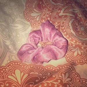 Hi my name is Zureyma I am selling scrunchies